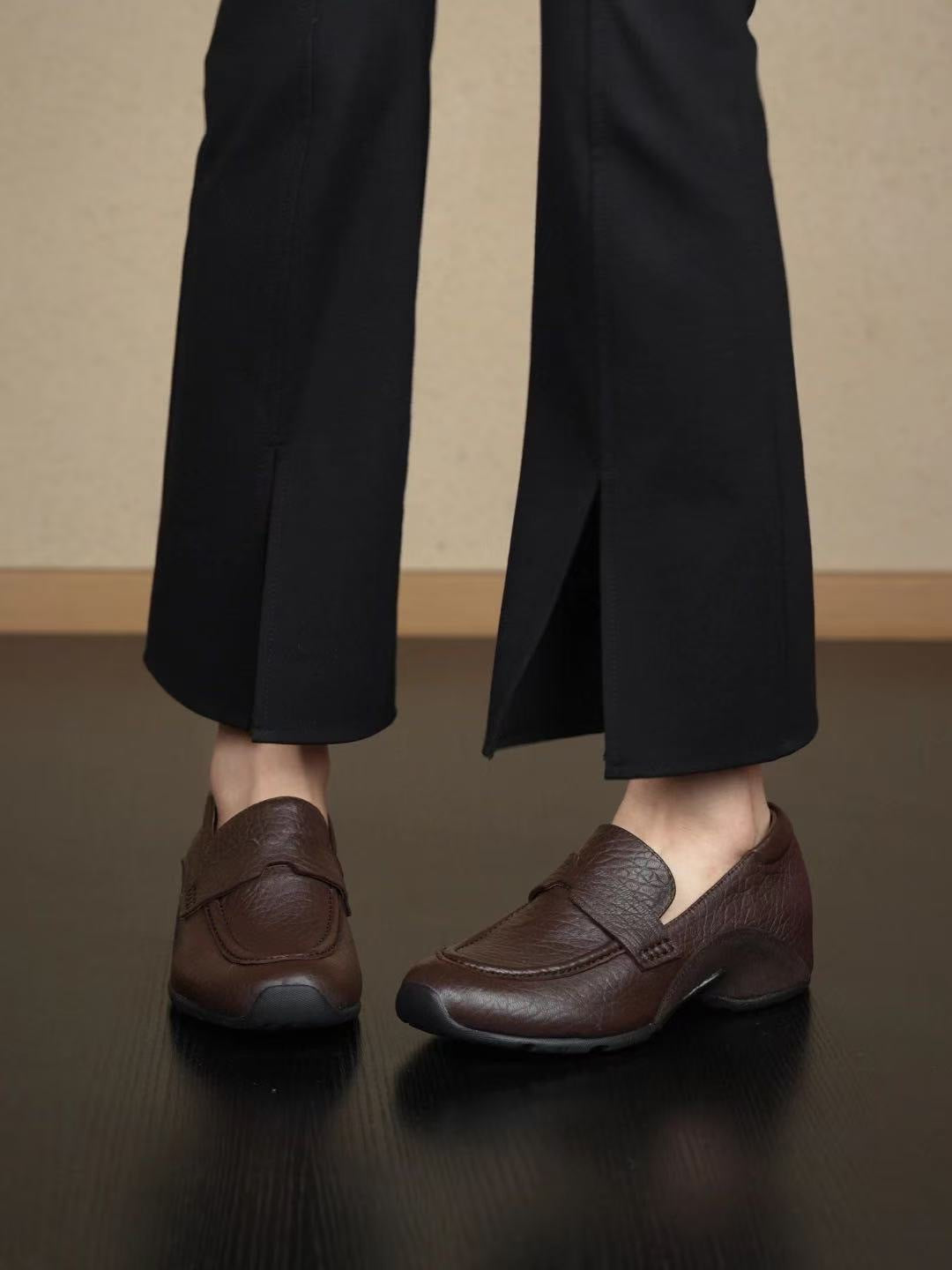 Damen Komfortable und elegante Slipper mit ergonomischem Design EB