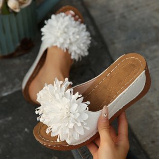Damen Komfortable Sandalen mit floralen Applikationen EB