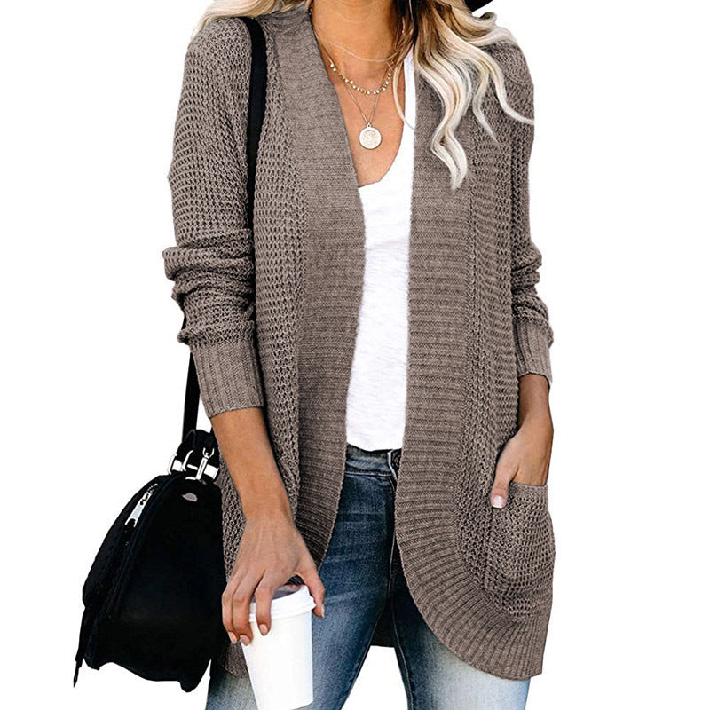 Damen Strickjacke mit modernem Strickmuster und praktischen Taschen EB