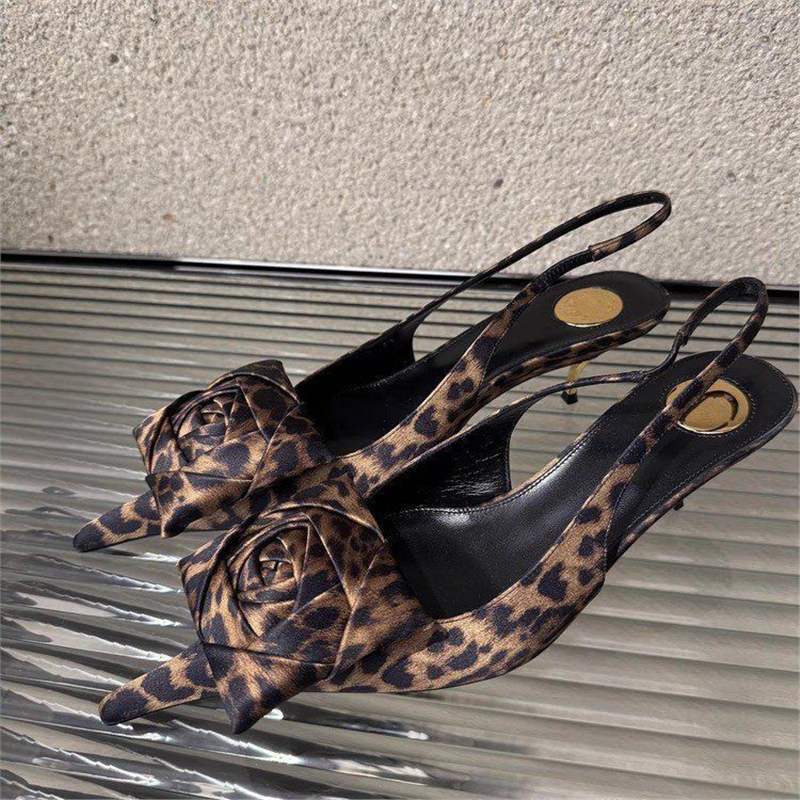 Damen elegante Slingback Pumps mit raffiniertem Blumendetail EB