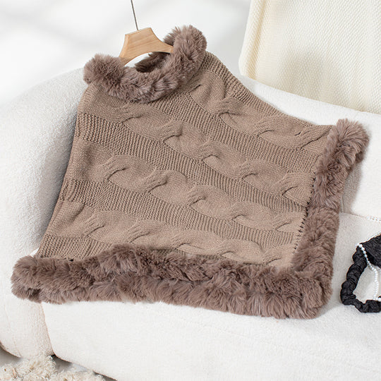 Damen kuschelige Strick-Poncho mit weichem Kunstfellbesatz und Zopfmuster EB