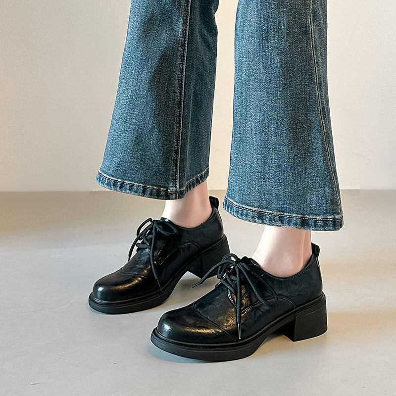 Damen Bequeme Schnürschuhe mit blockierendem Absatz EB