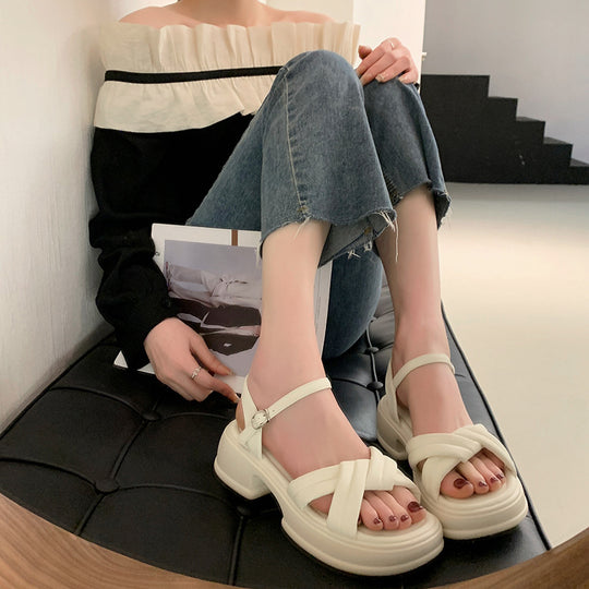 Damen Sandalen mit elegantem Kreuzriemen und komfortablem Blockabsatz EB
