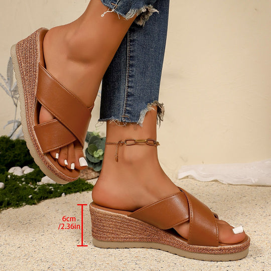 Damen Wedge-Pantoletten mit geschwungenem Riemendesign und rutschfester Sohle EB