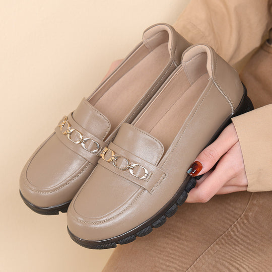 Damen Mokassins mit modischem Kettendetail und rutschfester Sohle EB