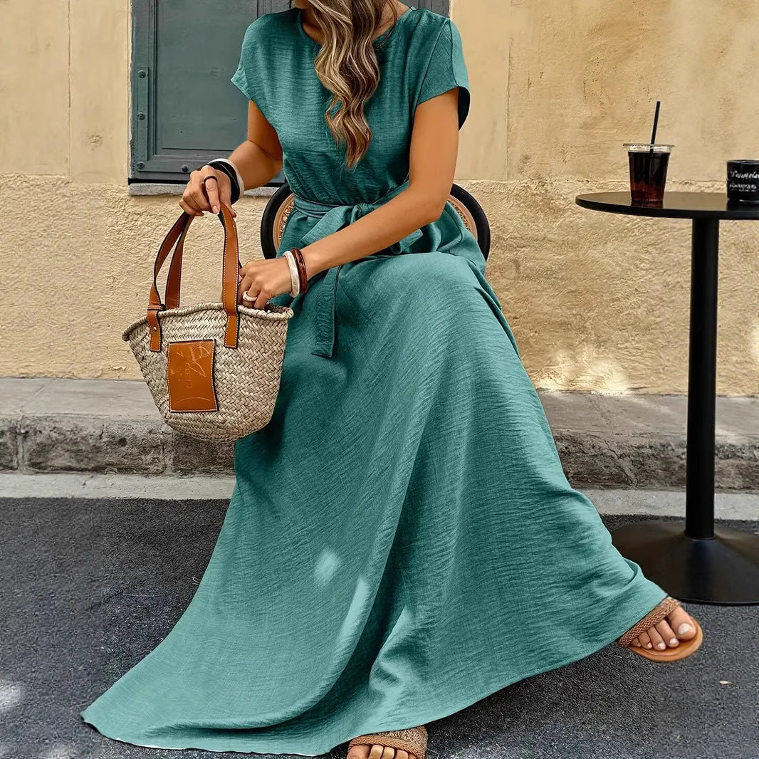 Damen Maxikleid mit Taillengürtel und lässigem Schnitt EB