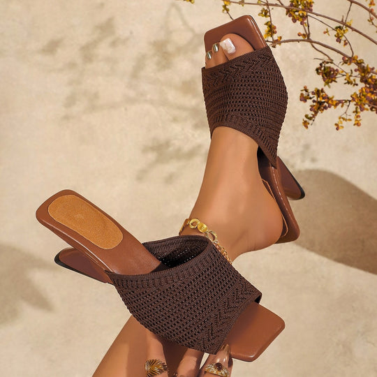 Damen Slipper mit einzigartigem geflochtenem Design und bequemer Sohle EB