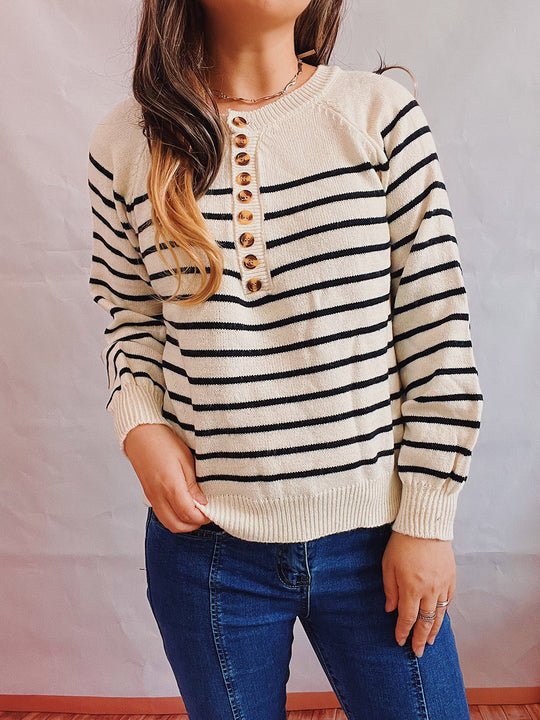 Damen gestreifter Strickpullover mit Knopfdetails und lässigem Schnitt EB