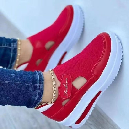 Damen  atmungsaktive Strick-Sneaker mit Klettverschluss, Cut-Outs und Plateau-Luftsohle EB