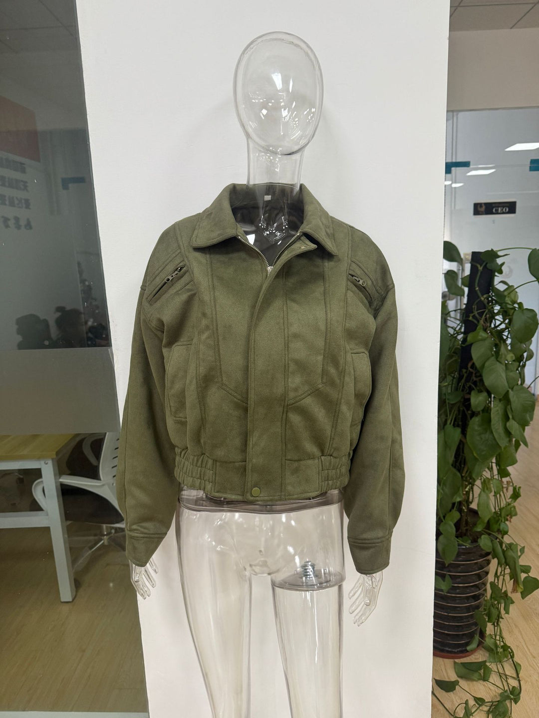 Damen Snacklederjacke mit lässigem Schnitt EB