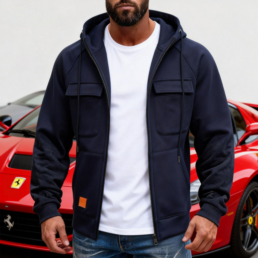 Herren nan Kapuzenjacke mit durchgehendem Reißverschluss, Brustklappen und moderner Slim‑Fit-Silhouette EB