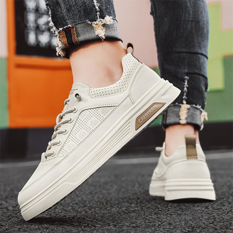 Damen Sneaker mit atmungsaktiver Oberflächenstruktur und stoßdämpfender Sohle EB