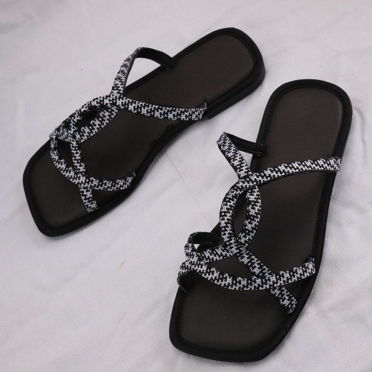 Damen Zehentrenner-Sandalen mit modischem Überkreuz-Design und ergonomischem Fußbett EB