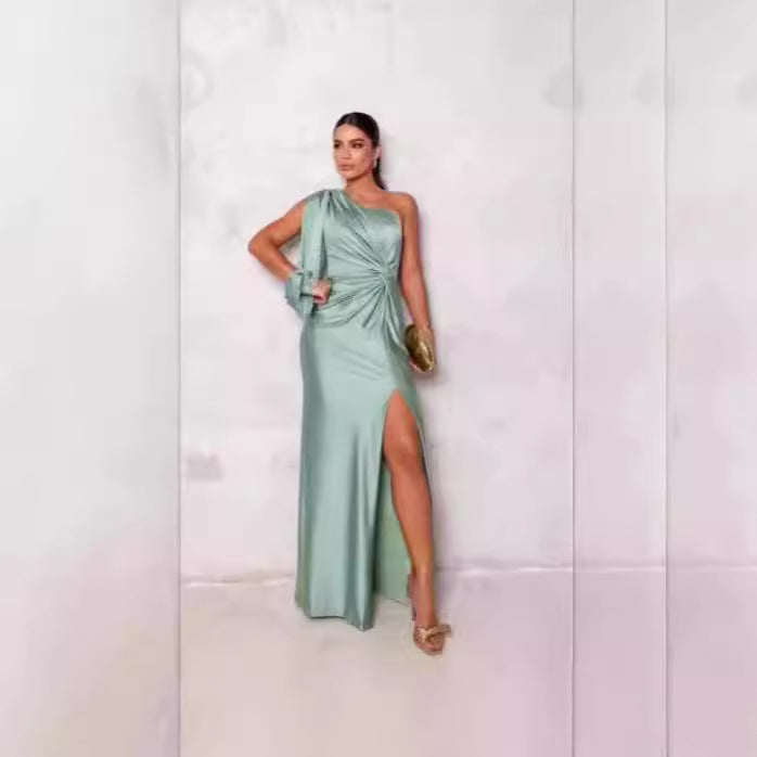 Damen Abendkleid mit asymmetrischem Ausschnitt und eleganter Faltenlegung EB