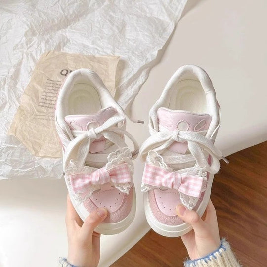 Damen Sneakers mit verspieltem Design und dekorativen Schleifen EB