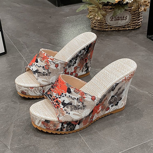 Damen Bequeme Platform-Pantoletten mit floralem Muster EB