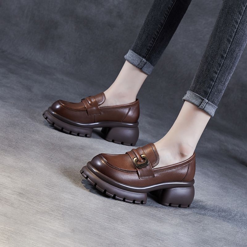 Damen Elegante und moderne Loafers mit robustem Plateau-Heel EB