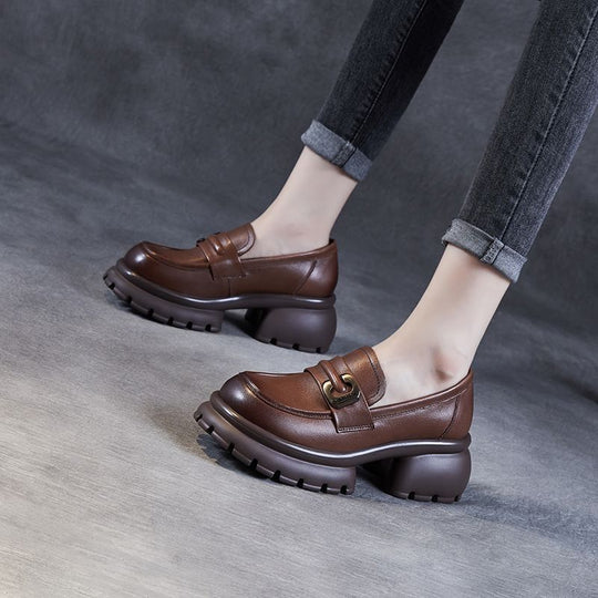 Damen Elegante und moderne Loafers mit robustem Plateau-Heel EB