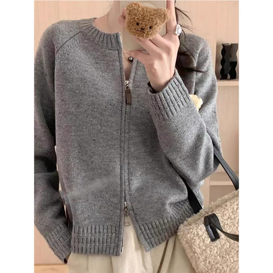 Damen Strickjacke Mit Einem Modernen Reißverschluss Und Gerippten Abschlüssen EB