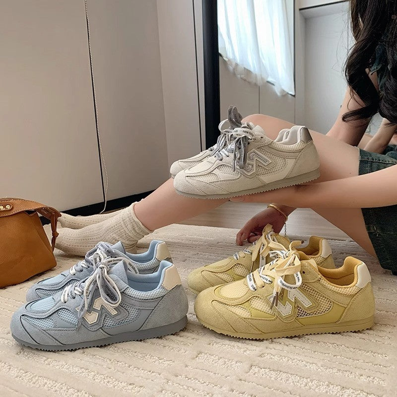 Damen Sportliche Sneaker mit atmungsaktivem Netz-Obermaterial und modischem Design EB