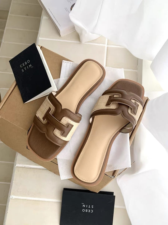 Damen modische Slipper mit elegantem Riemendesign und gepolstertem Fußbett EB