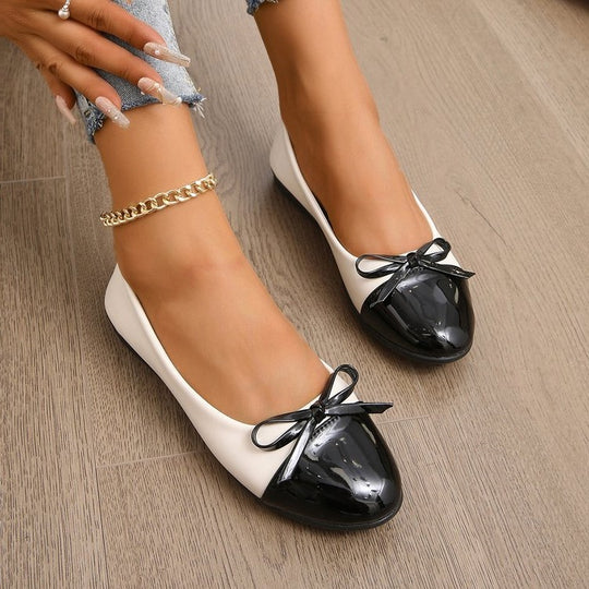 Damen Ballerinas mit eleganter Farbblockgestaltung und zartem Schleifen-Detail EB