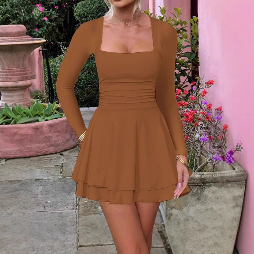 Damen Mini-Kleid mit langem Arm und verführerischem Rüschensaum EB