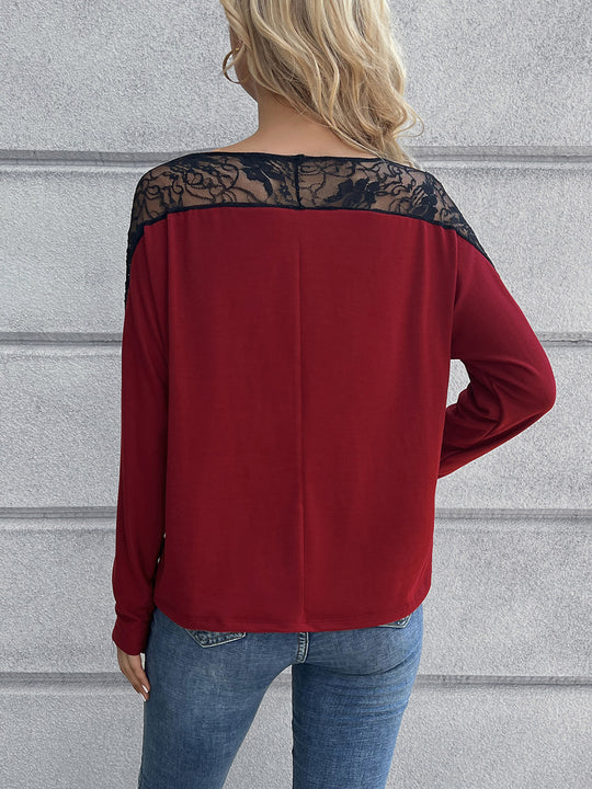 Damen T-Shirt mit Spitze und modischem Schnitt EB