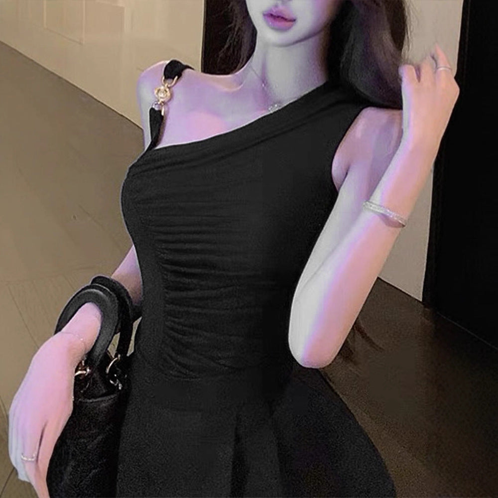 Damen Kleid mit asymmetrischem Design und raffinierten Drapierungen EB