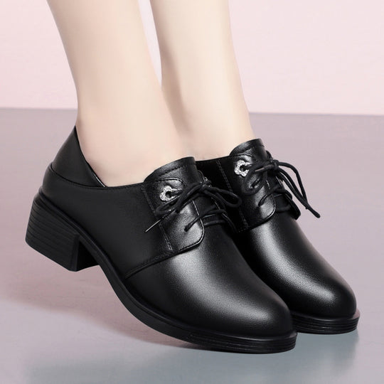 Damen Elegante Schnürschuhe mit Blockabsatz und modischem Detail EB
