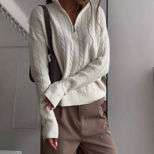Damen Strickpullover mit modernem Zipper und Rippstrickdetails EB
