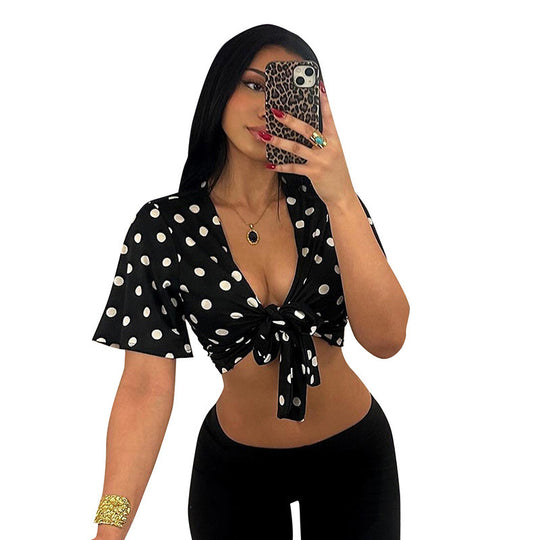 Damen Crop-Top mit verspieltem Punktedesign und Knotenfront EB