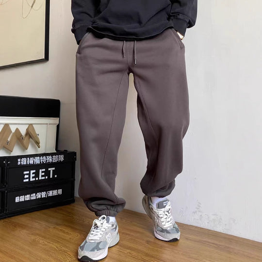 Herren nan tapered Jogginghose mit markanter Schrittnaht Kordelzug und elastischen Knöchelbündchen EB
