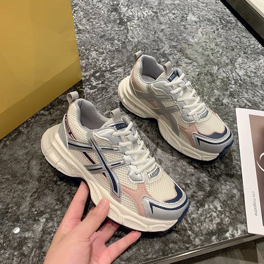 Damen Sportliche Mesh-Sneaker mit dämpfender Sohle und atmungsaktivem Obermaterial EB