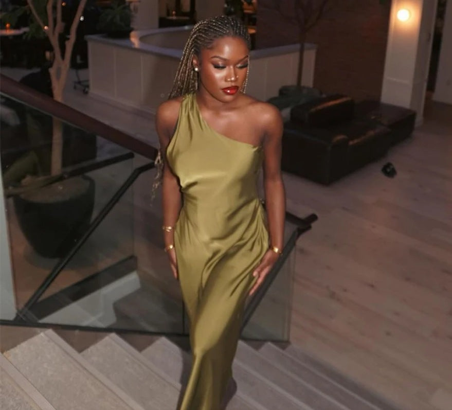Damen Asymmetrisches Maxikleid im modischen Farbverlauf EB