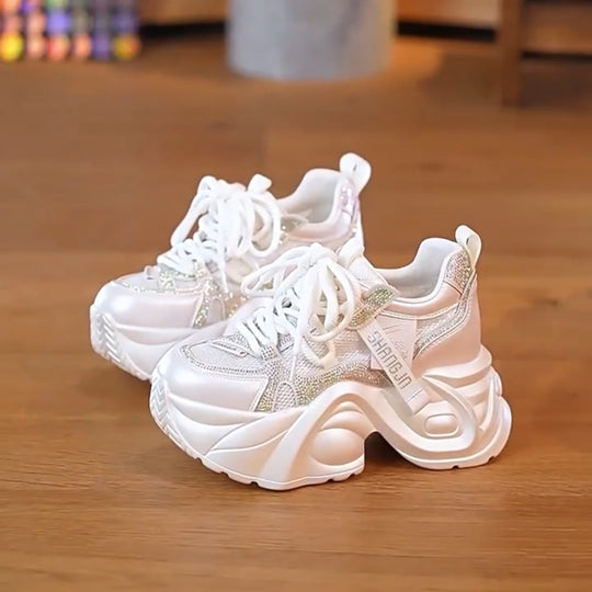 Damen Chunky Sneakers mit reflektierenden Elementen und innovativer Dämpfung EB