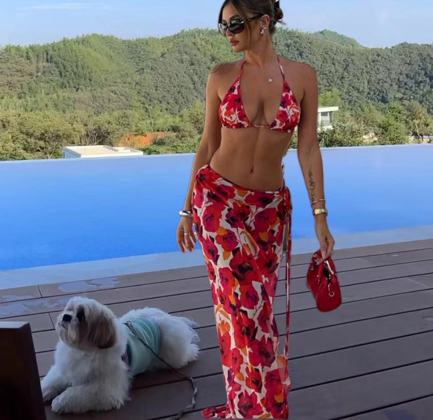 Damen Bikini-Set mit elegantem Wickeltuch und floralem Design EB