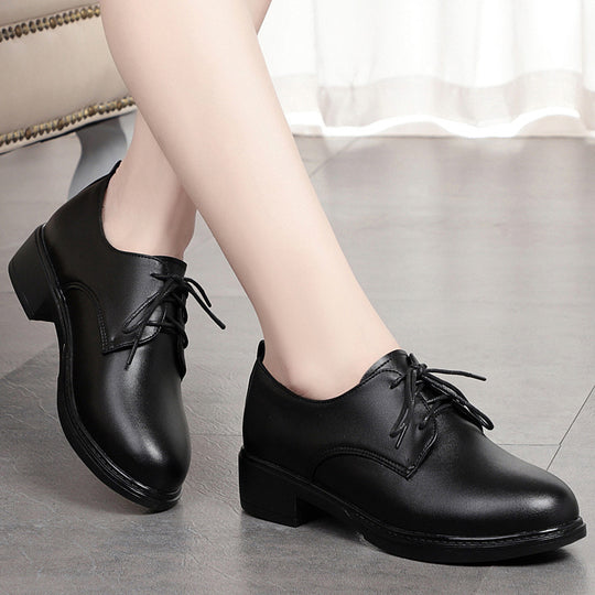 Damen Elegante Schnürschuhe mit bequemen Blockabsatz und dezentem Design EB