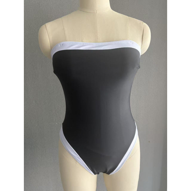 Damen Einteiler Badeanzug mit stilvollem Bandeau-Ausschnitt und kontrastierenden Akzenten EB