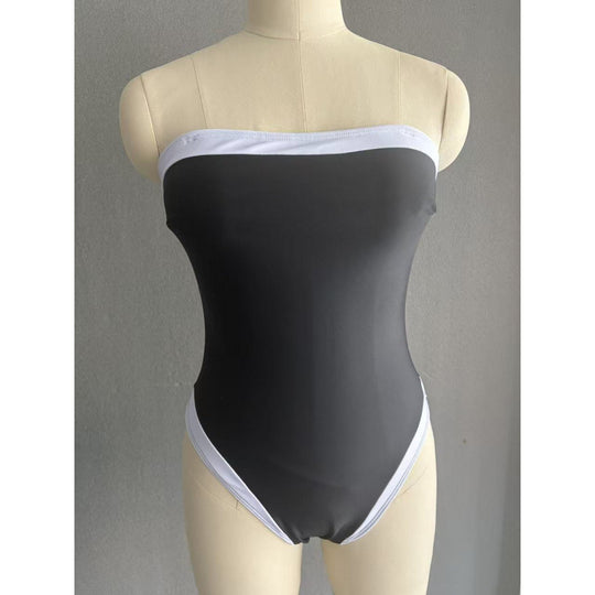 Damen Einteiler Badeanzug mit stilvollem Bandeau-Ausschnitt und kontrastierenden Akzenten EB