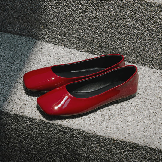 Damen Elegante Pumps mit komfortabler Innensohle und hochglänzender Oberfläche EB