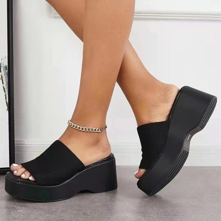 Damen Komfortable Blockabsatz-Sandalen mit breitem Riemen EB