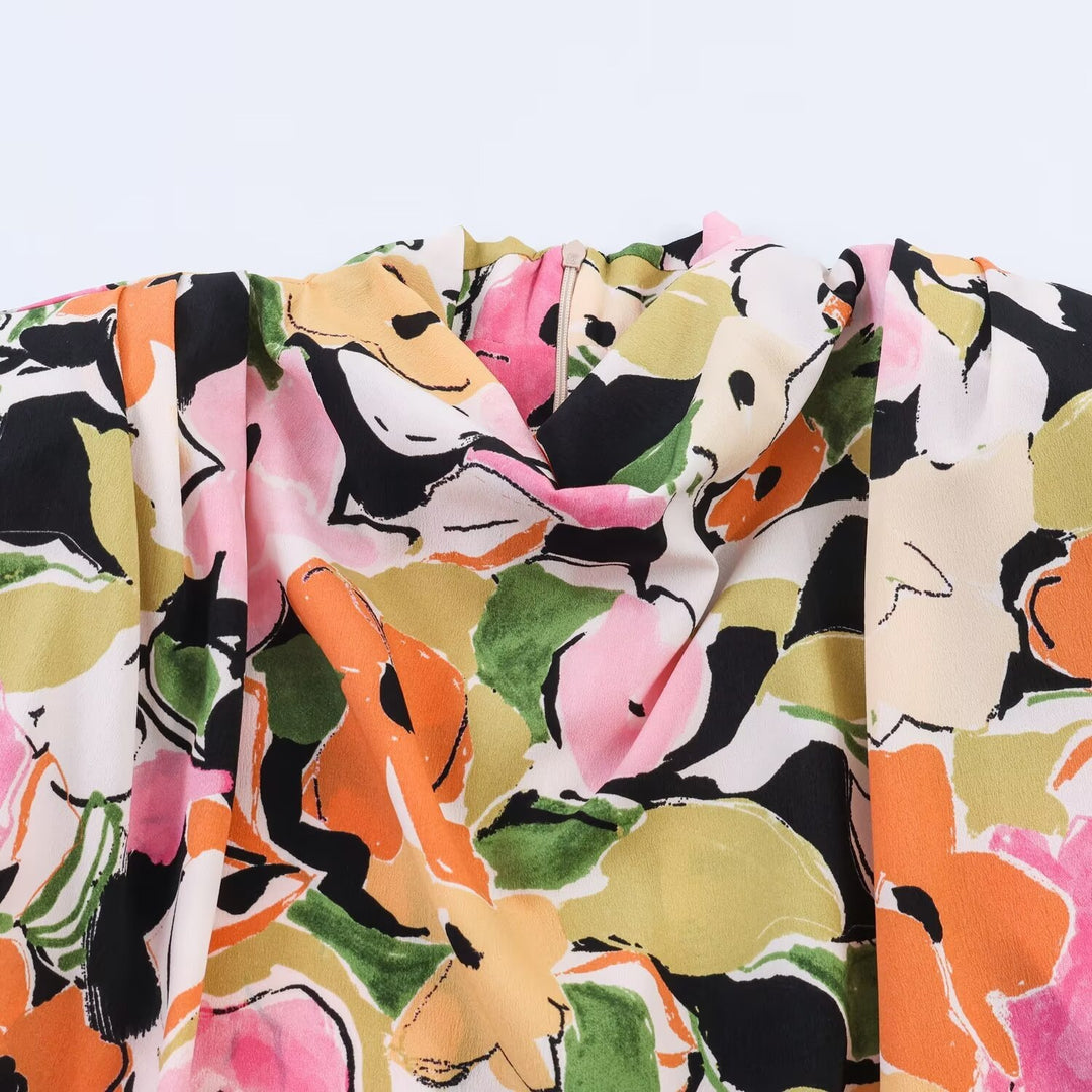Damenbluse mit floralem Muster und eleganter Knüpfung EB