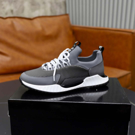 Damen Sportliche Sneakers mit atmungsaktiver Funktionalität und flexibler Sohle EB