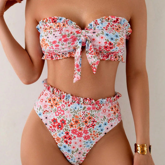 Damen Bandeau-Bikini mit verspielten Rüschen und floralem Muster EB
