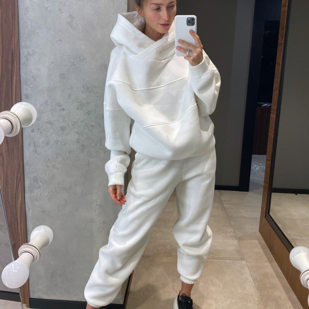 Damen Oversized Loungewear-Set aus schwerem French-Terry mit strukturierter Kapuze und Relax-Jogginghose EB