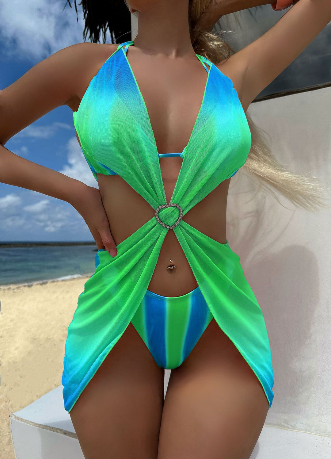 Damen Trendiges Zwei-in-Eins-Bikini-Set mit modischem Wickelrock EB