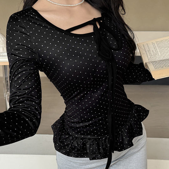 Damen nan tailliertes Longsleeve mit Rüschensaum, Tunnelzug und feinem Punktmuster EB