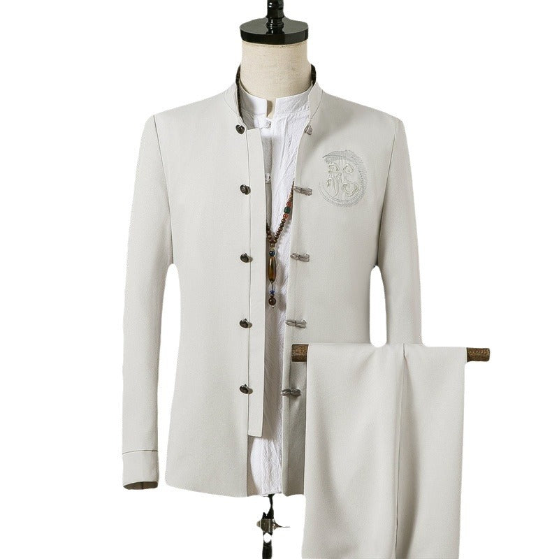 Herren nan asiatisch inspirierte Mandarinjacke mit Stehkragen, Knotenknopfleiste und tonalem Stick-Emblem EB