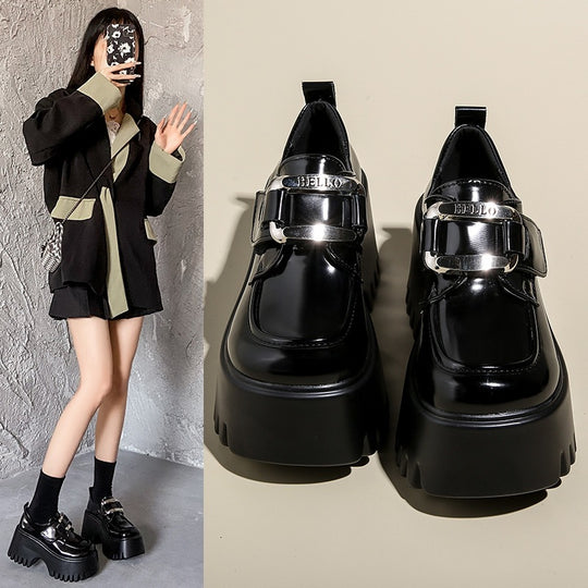 Damen Modische Plateaustiefel mit verstellbarem Riemen EB
